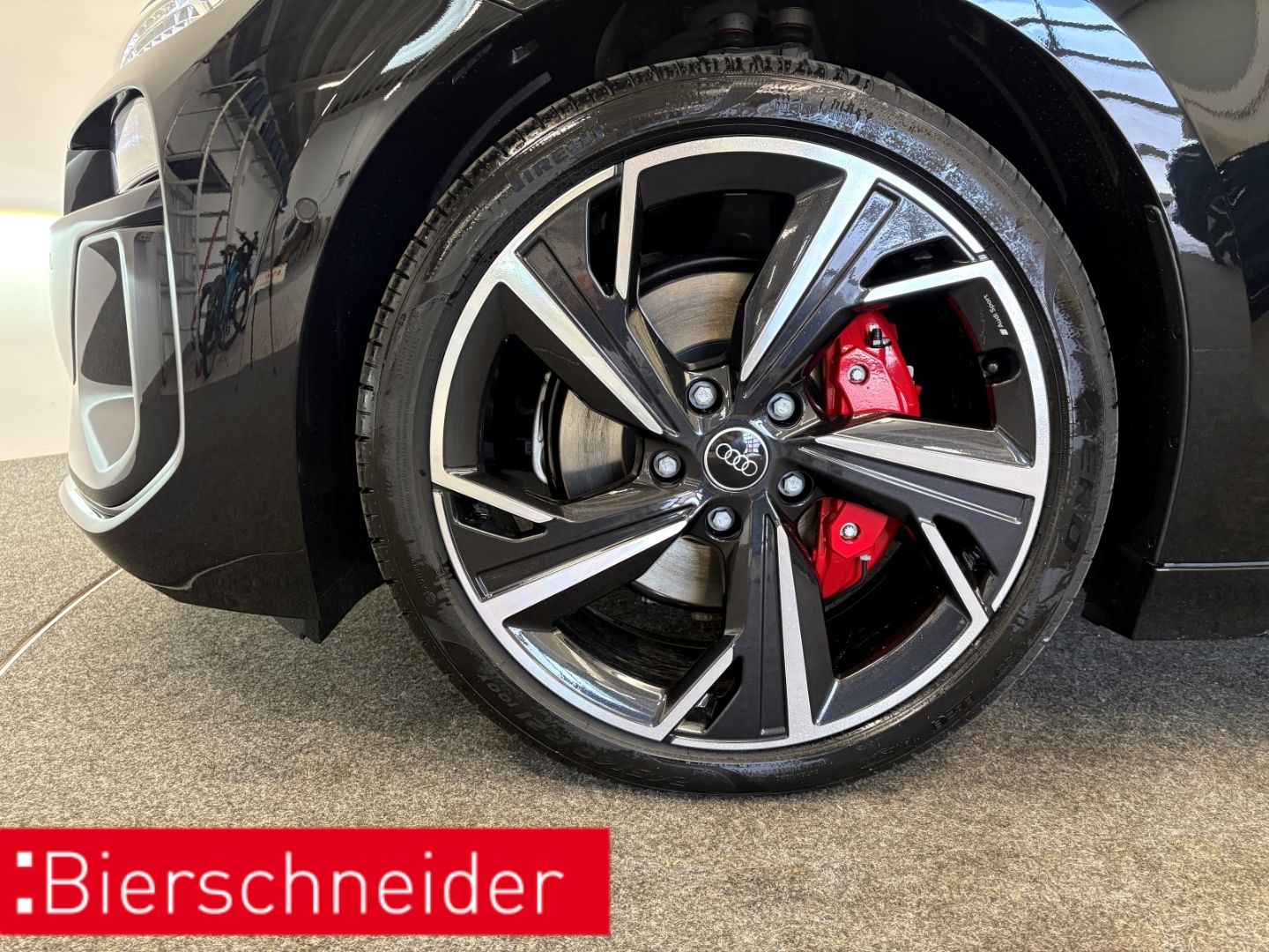 Audi A6 e-tron Avant quattro S line business foto 5