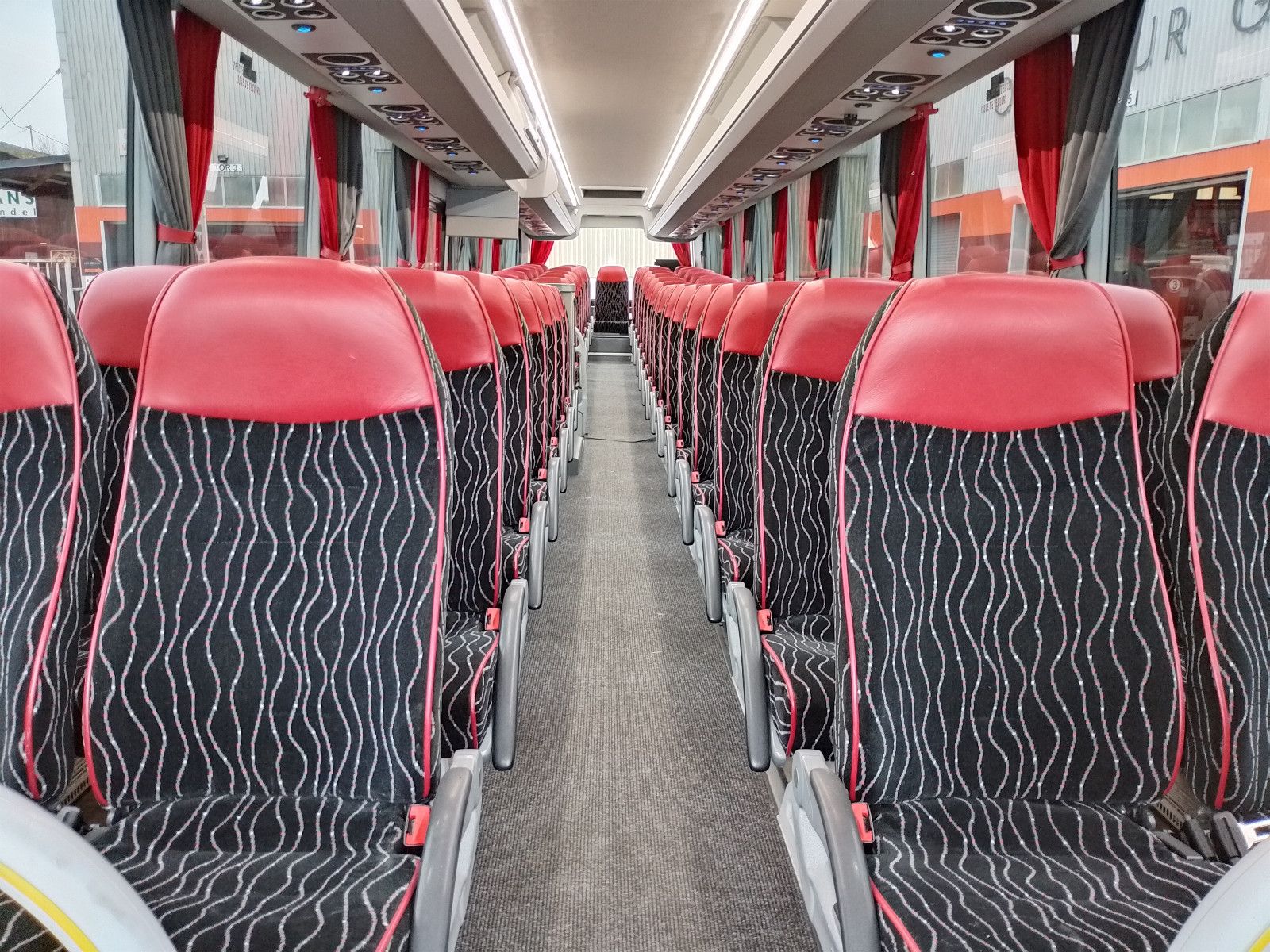 VANHOOL  2019 - Image 26 of 50