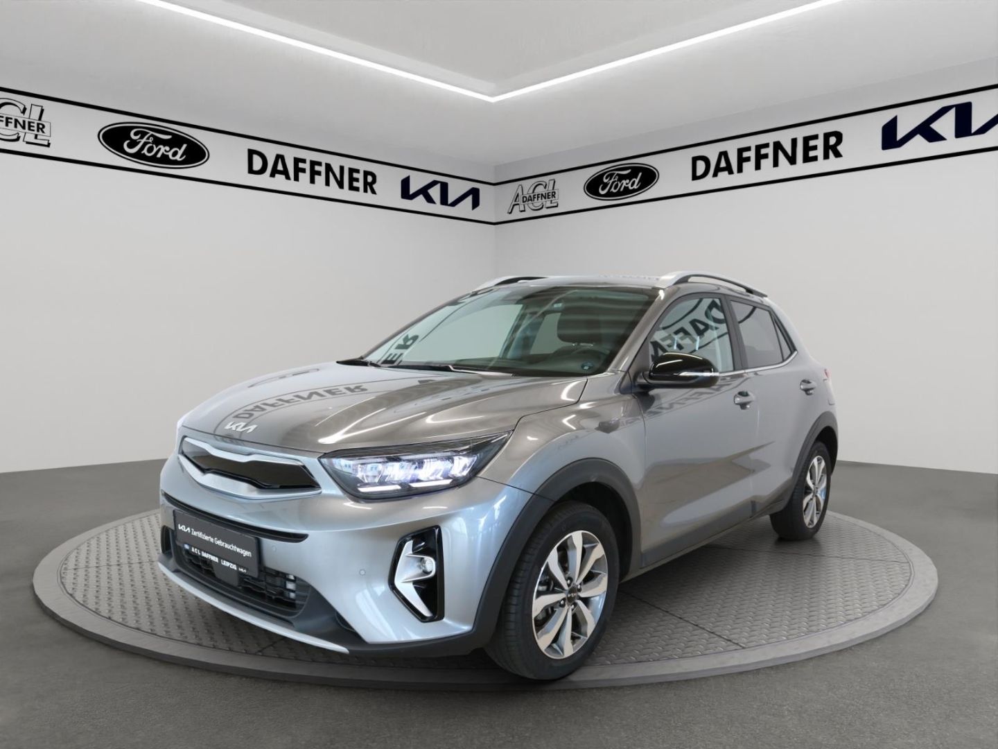 Fahrzeugabbildung Kia Stonic Nightline Edition 1.0 T-GDI 48V Navi SHZ