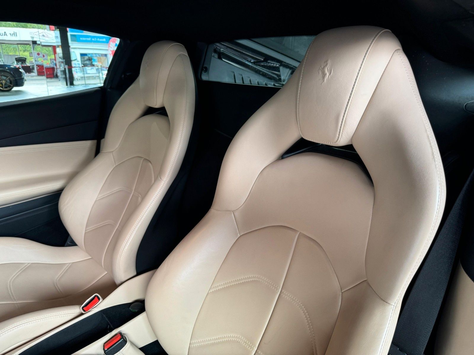 Fahrzeugabbildung Ferrari 488 GTB //Ferrari Approved//1.Hand//Lift