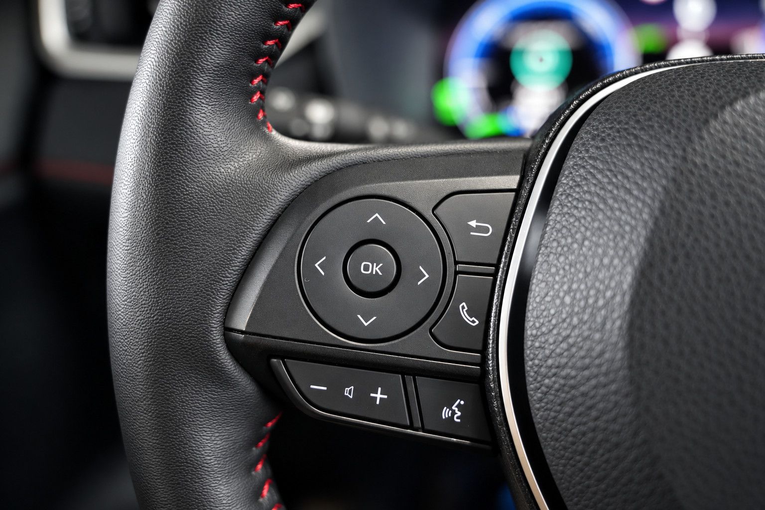 Fahrzeugabbildung Suzuki Across 2.5 Plug-In Hybrid Comfort+ E-Four/ACC/