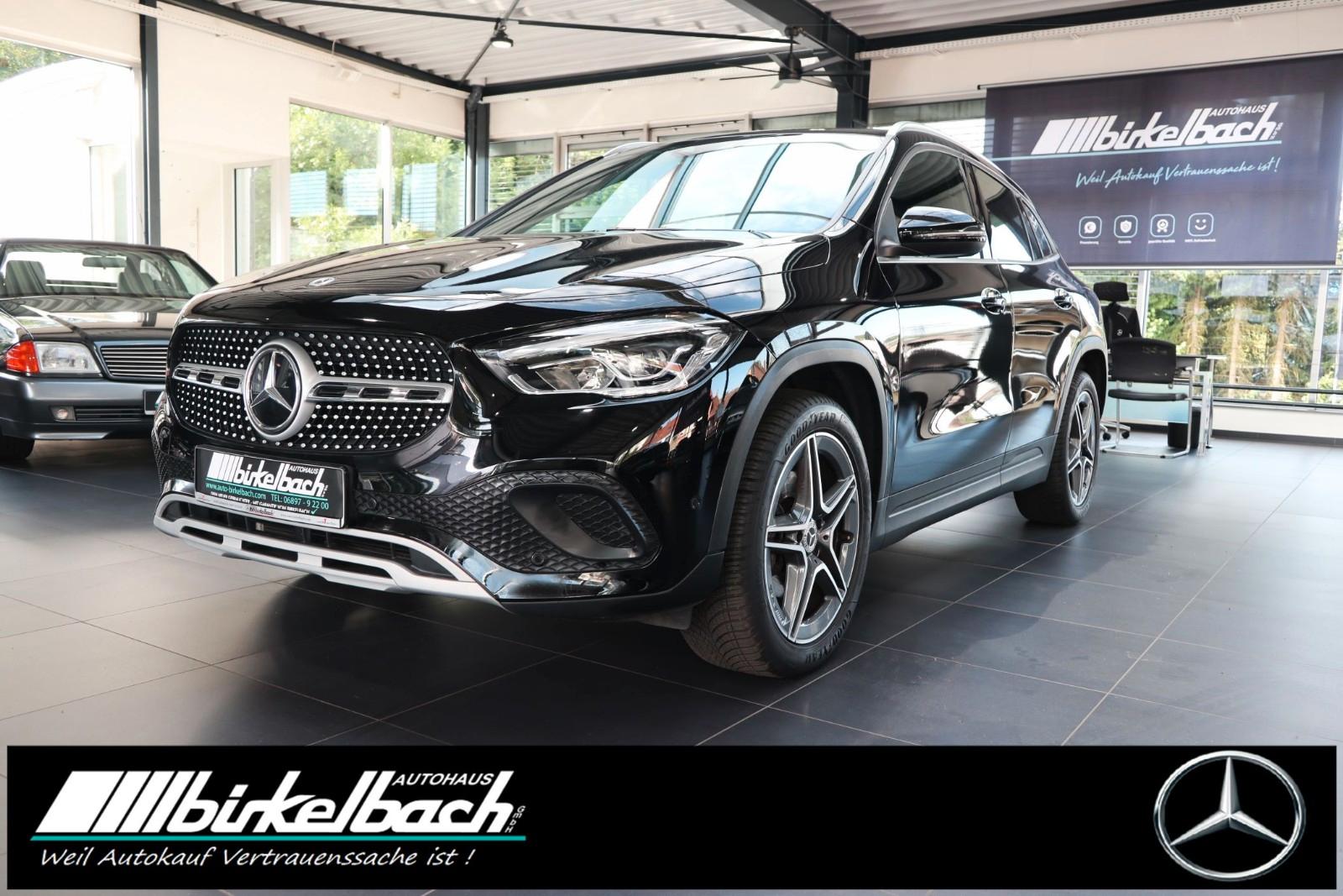 Mercedes-Benz GLA 200 Style 7G-DCT Ambiente LED Reality