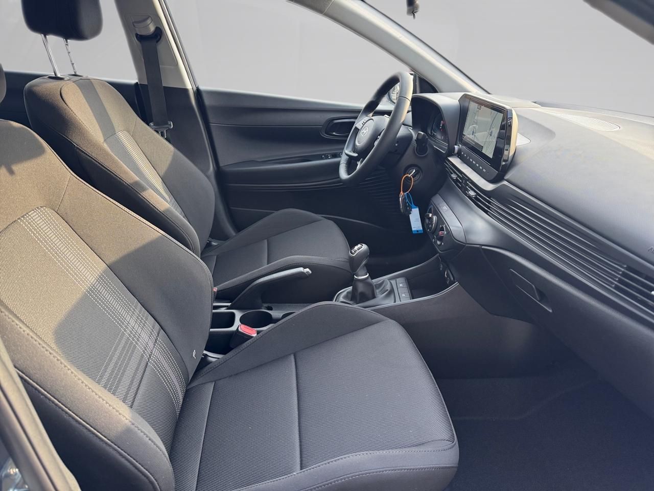 Fahrzeugabbildung Hyundai BAYON SELECT *NAVI*KAMERA*DAB+RADIO*PDC*BT*