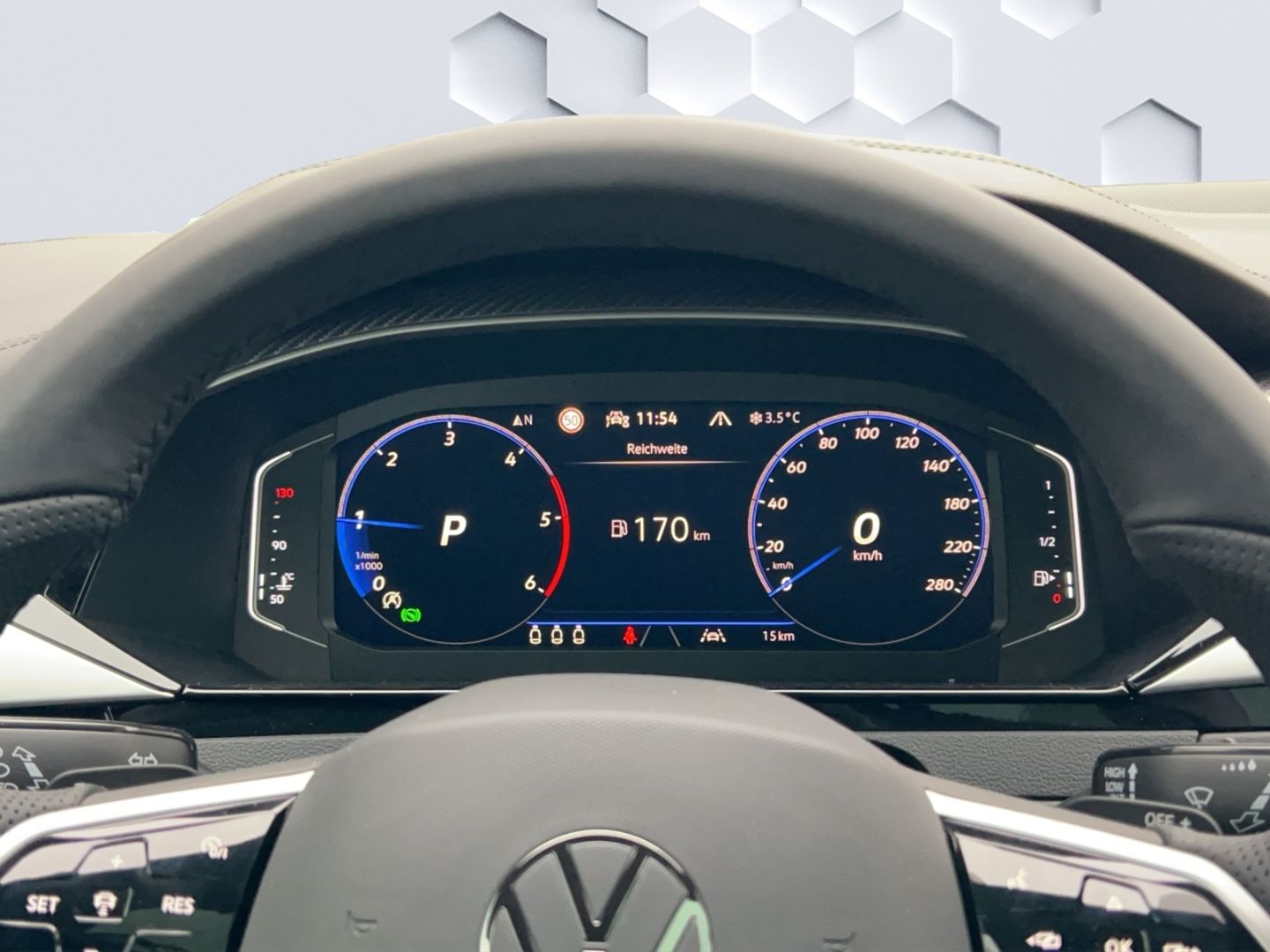 Arteon 4Motion R-Line 2.0l TDI DSG StHz Leder W+