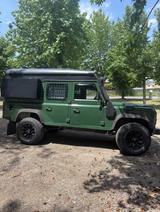 Land Rover Defender 110 Td5 AluCab