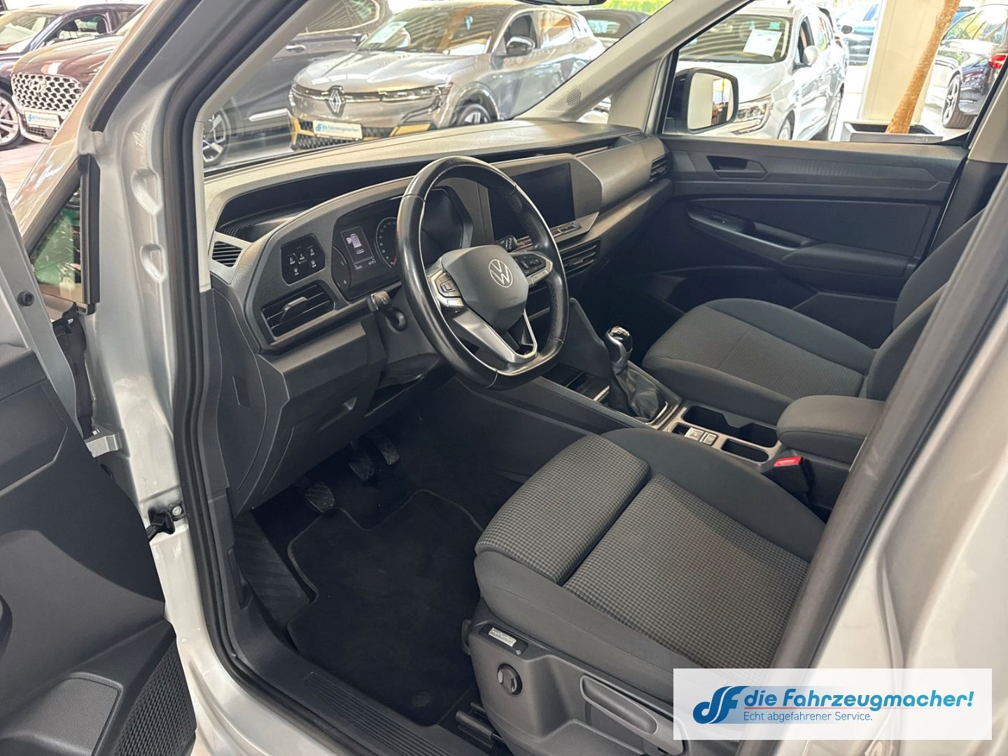 Fahrzeugabbildung Volkswagen Caddy Basis Maxi 2.0 TDI EU6d Navi Apple CarPlay