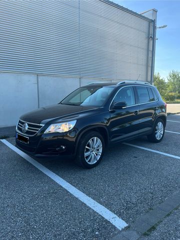 Volkswagen VW TIGUAN Team 2.0 TDI Diesel, Allrad, AHK...