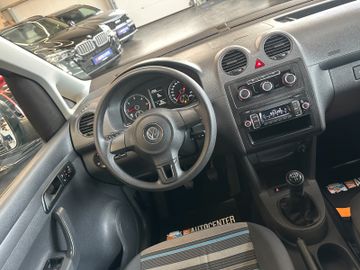 MYAUTOCENTER – Gebraucht- und Jahreswagen mit Werkstattservice in Pfaffenhofen Volkswagen Caddy Maxi *2-HAND*7-SITZER*KLIMA*TEMPO*
