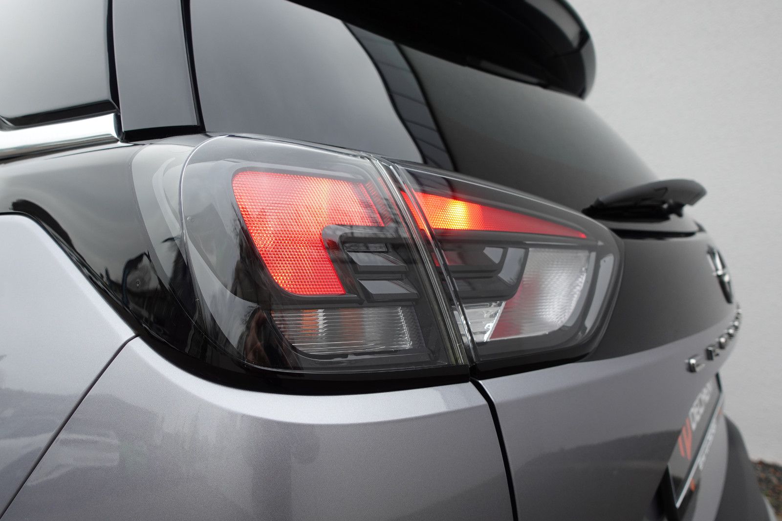 Fahrzeugabbildung Opel Crossland 1.2T AUTOMATIK,Navi,Kamera,Sitzhzg,LED