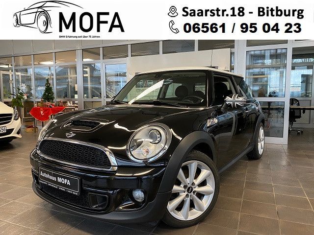 MINI Mini Cooper S NAVI XENON LEDER PANO USB H/K PDC