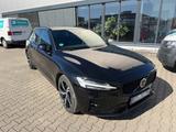 Volvo V60 Kombi Plus Dark - Volvo V60 in Bielefeld