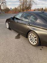 BMW F10 530d Vollausstattung, wenig km - BMW 530: 530d F10