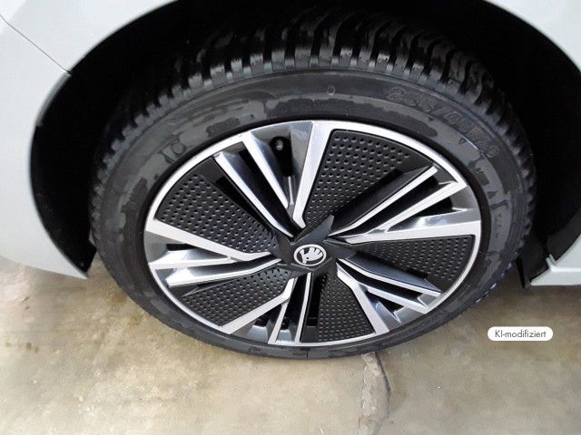 Skoda Enyaq - Bild 13