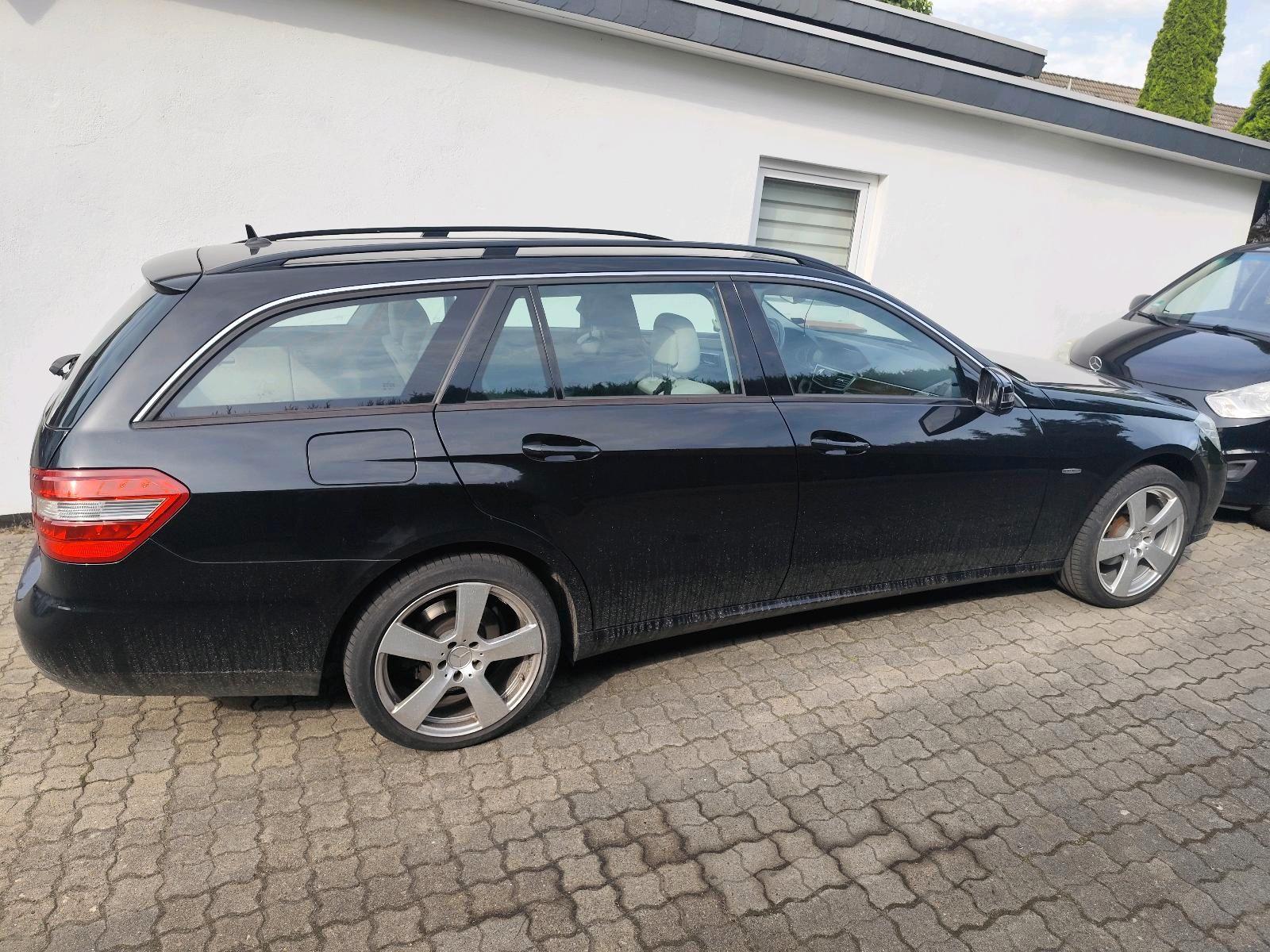 Mercedes-Benz 220 2010 — photo 6