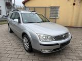 Ford Mondeo 2.0 Ghia Automatik - Ford Mondeo aus 2005: Kombi
