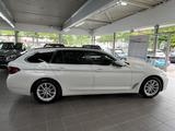 BMW 520 d Touring AMB+DA+ACC+HuD+Pano+Park+DAKOTA - BMW 5er Reihe mit Diesel-Antrieb