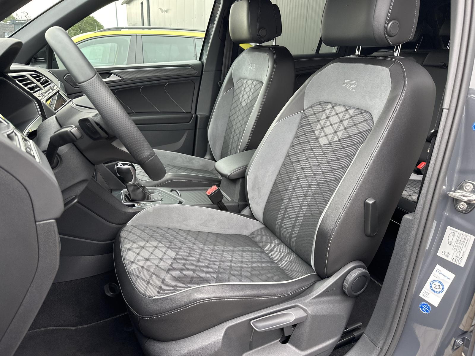 Volkswagen Tiguan 1.5 TSI DSG R-Line NAV+MATRIX+ACC, миниатюра 9