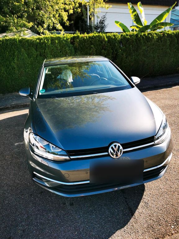 Image of Volkswagen Golf