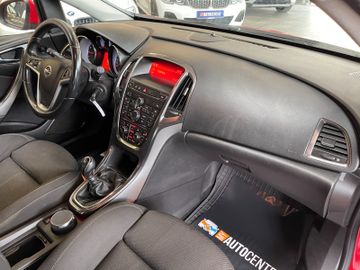 MYAUTOCENTER – Gebraucht- und Jahreswagen mit Werkstattservice in Pfaffenhofen Opel Astra J Lim. 5-trg. Cosmo *Klima*PDC*Tempomat*