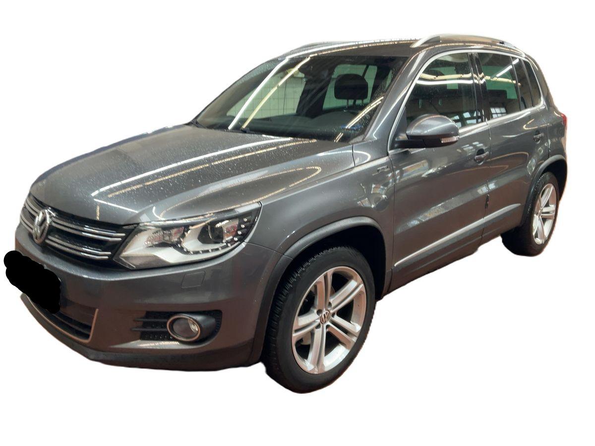Volkswagen Tiguan Aut.Sport & Style 4Motion*NAVI*XENON*AHK*