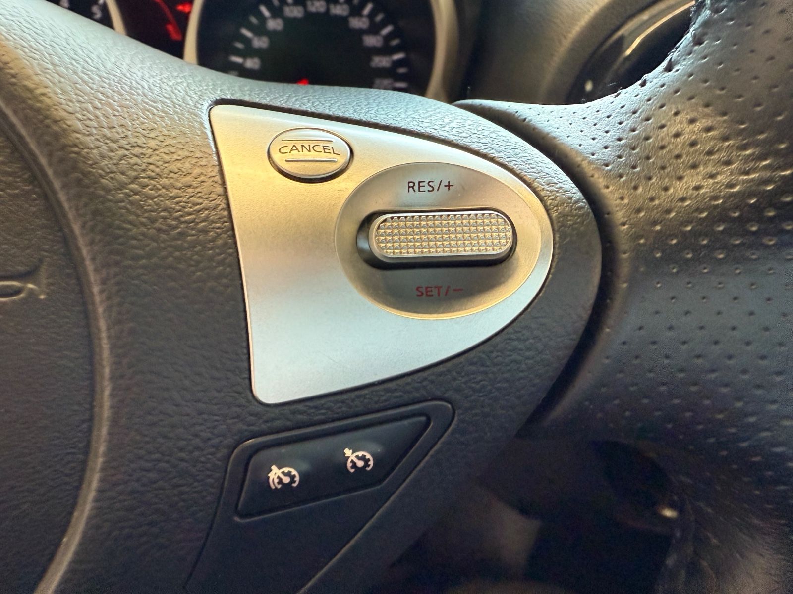 Fahrzeugabbildung Nissan Juke N-Conn. - 360°Kam.,Safety-Sh.,nur 63.000 km