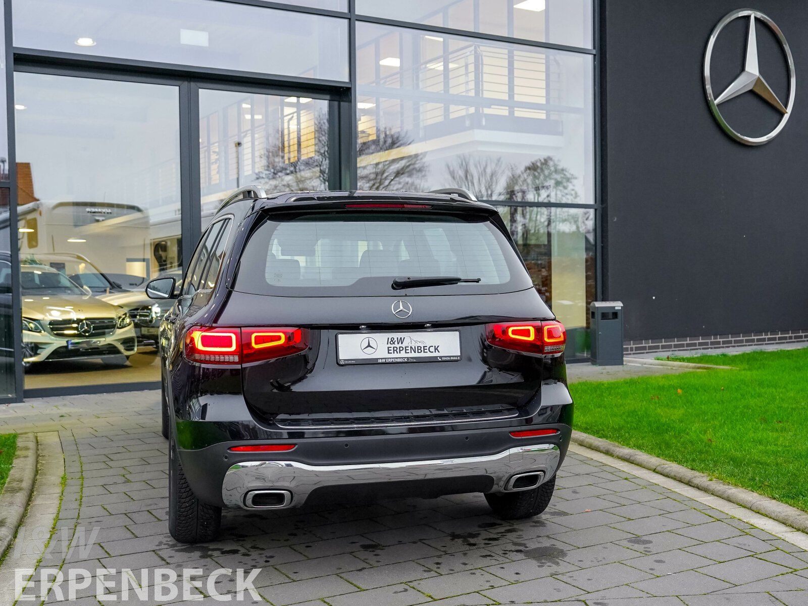 Fahrzeugabbildung Mercedes-Benz GLB 200 d Progressive Multibeam Kam EasyP Totwkl