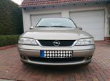 Opel Vectra 1.6 16V Edition 100 Edition 100 - Opel Vectra Edition-100