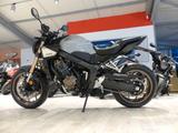 Honda CB650R mit ABS und E-Clutch incl. Anlieferung - Offers