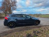 Volvo V40 D3 Geartronic R-Design, Summum 5 Zylinder - Volvo V40 in Hannover