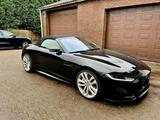 Jaguar F-Type P300 R-DYNAMIC BLACK R-DYNAMIC BLACK - Jaguar F-Type: R Dynamic Black