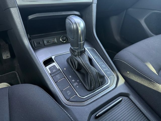 Golf Sportsvan 7 VII Lounge 1.2 TSI AHK-klappbar