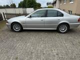BMW 525i A - - BMW 525 in Solingen