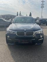 BMW X4 M40 M40i - M-Sport Scheckheft AHK Kamera - schwarze BMW X4 M40