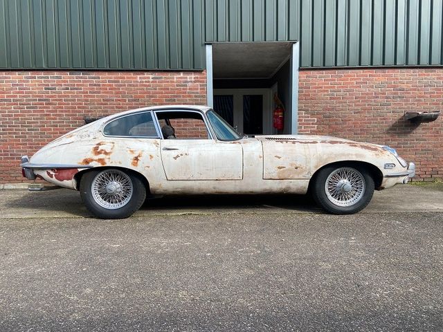 Jaguar E-Type Fixed Head Coupe 1969 Matching Manual