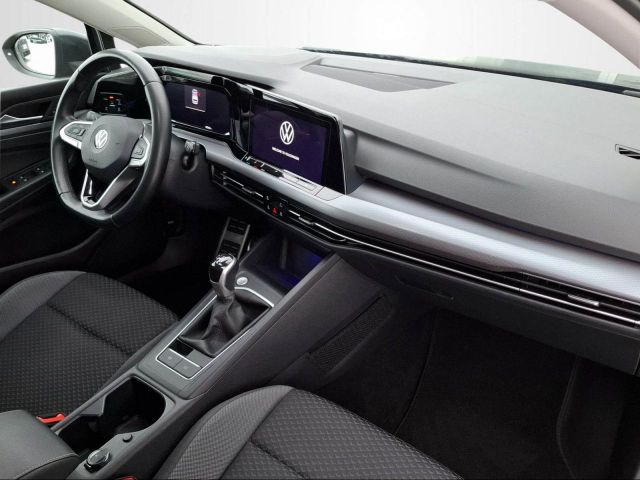 GOLF VIII 1.5 TSI ACTIVENAVI+SHZ+APP+PDC+LED