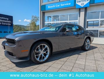 Dodge Challenger - 11