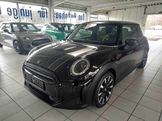 MINI Cooper Aut Navi PanoDach SportSitze Classic Trim