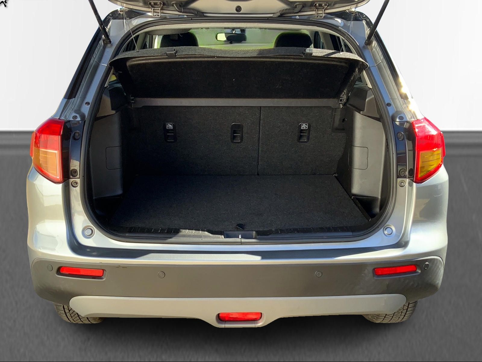 Vitara 1.4 S 4x2,SHZ,RFK,NAV,LED,PDC.