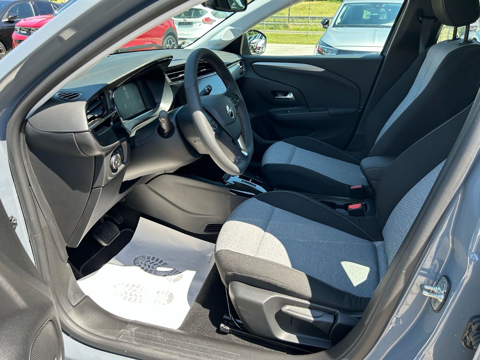 Fahrzeugabbildung Opel Corsa elektro°50 kWh°SOH 100%°LED°1.Hand°