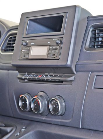 Fahrzeugabbildung Renault Master dCi 150 L3H2 Komfort Kamera grau #23T232