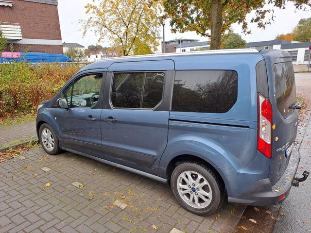 Ford Grand Tourneo Connect - großzügiger 7...