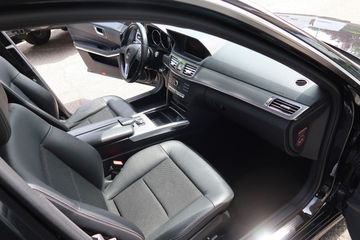 Mercedes E 220 - 9
