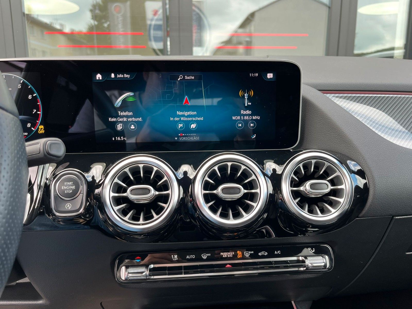 Fahrzeugabbildung Mercedes-Benz GLA200 AMG Line*Night*360°*LED*Business*Highend*