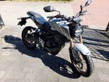 Honda CB125R
