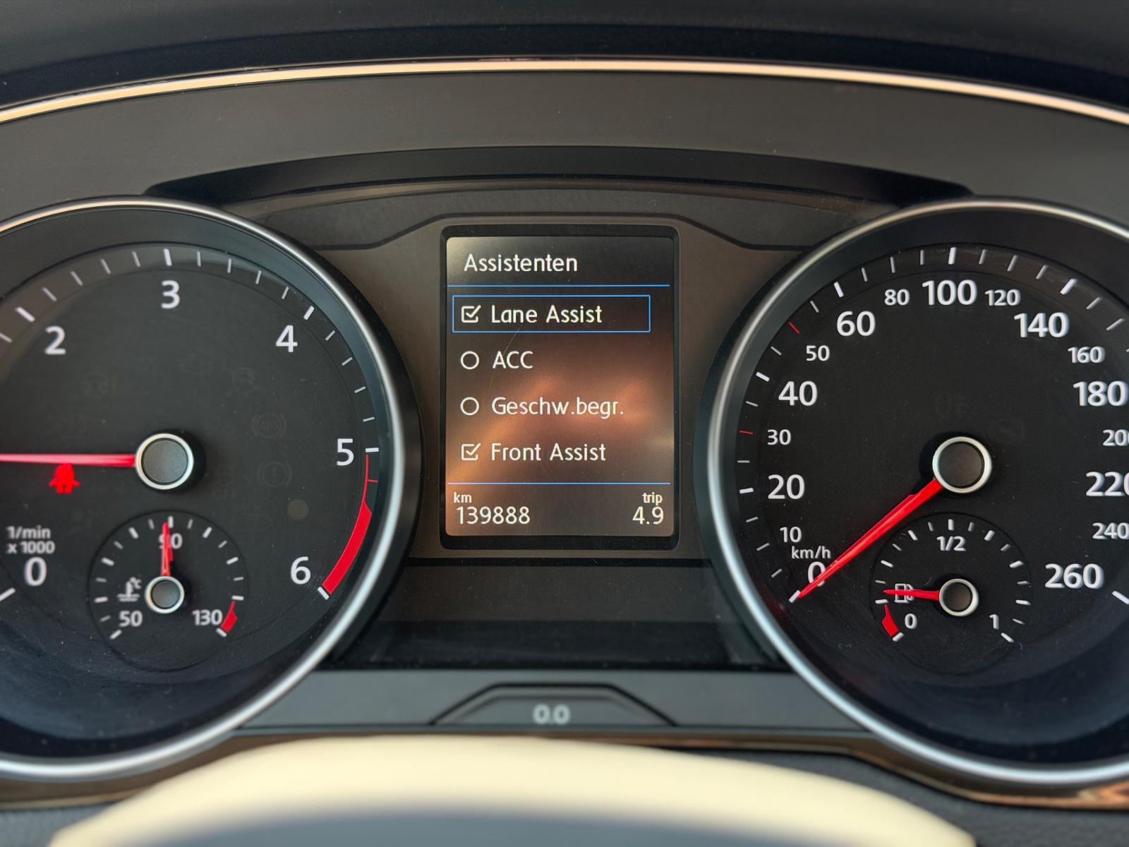 Volkswagen Passat Var. 4Motion DSG ACC Spur Kessy LED Kam, миниатюра 17