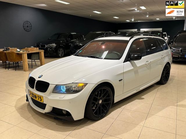 BMW 320 3-serie Touring 320d Estate M Pakket Panoram