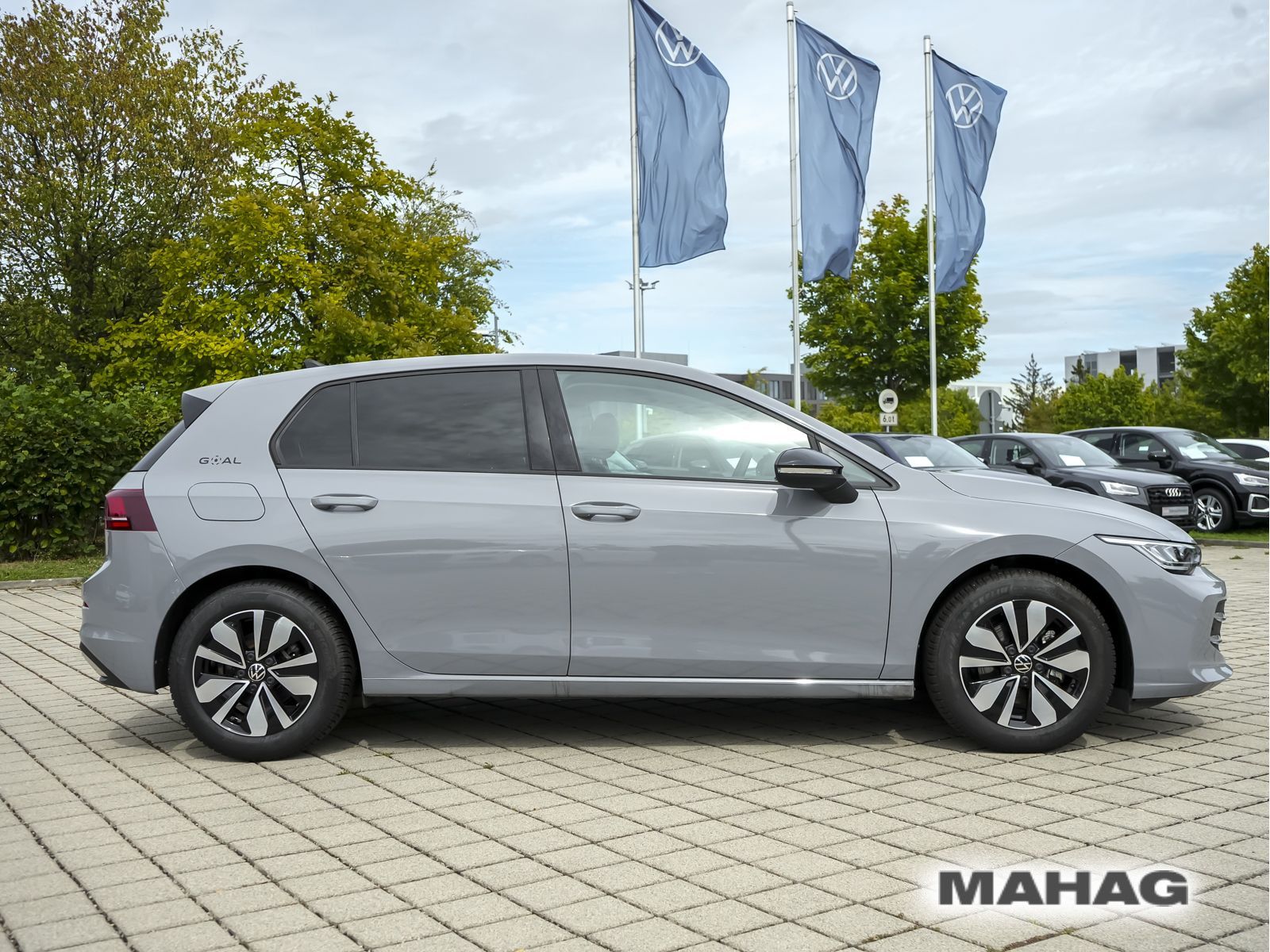 Volkswagen Golf VIII GOAL 1.5 eTSI LED ParkPilot RearView A foto 5