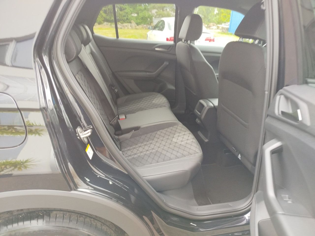 Fahrzeugabbildung Volkswagen T-Cross R-Line 1.5 l TSI ACT 110 kW (150 PS)