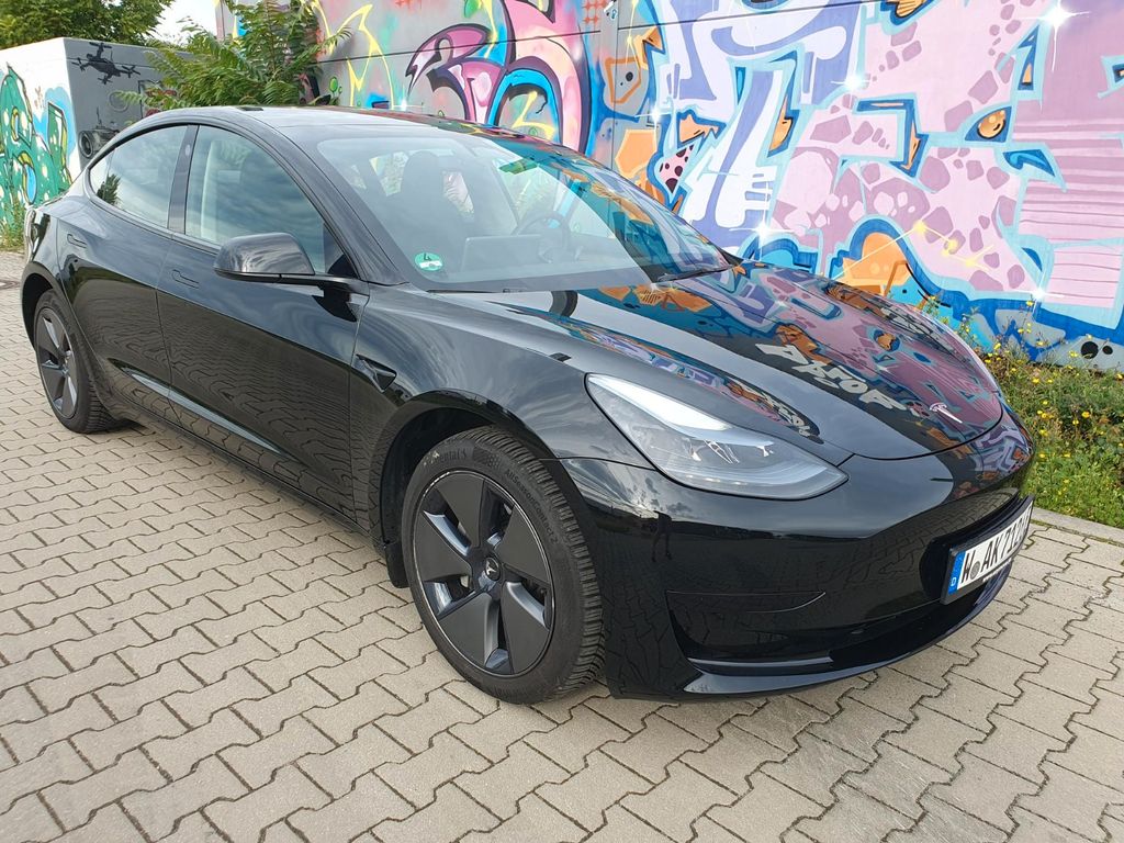 Image of Tesla Model 3