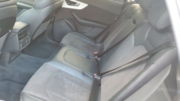 Audi Q8 - 11